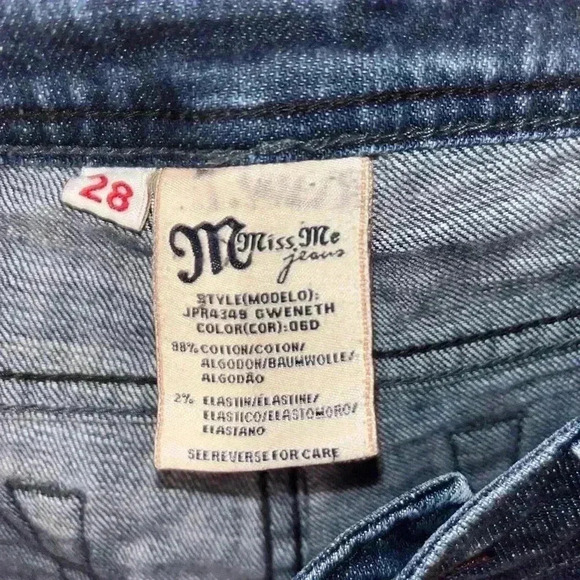 Miss Me RED Gweneth Jeans Women’s Size 28 - Picture 8 of 9